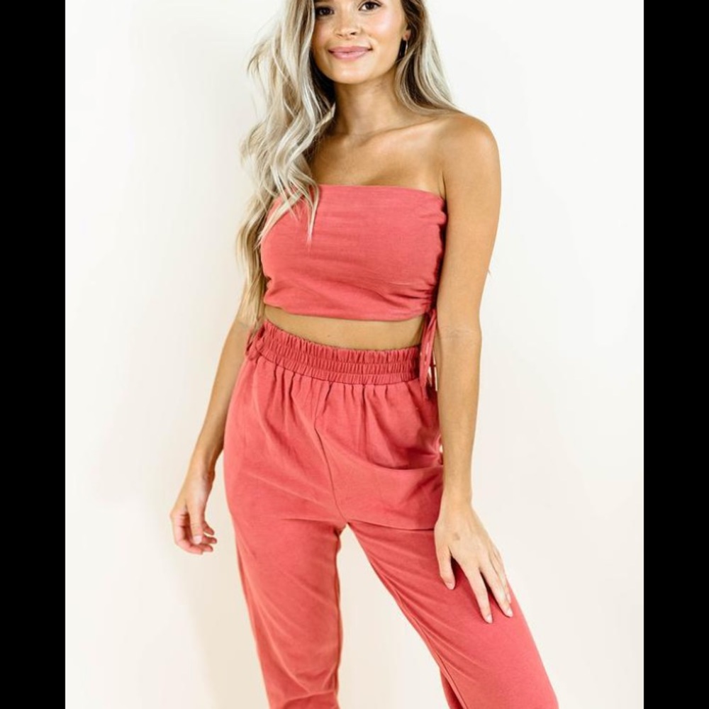 Kittenish Topanga Set